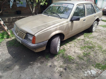 Авто Opel Ascona 1986 № 8017581