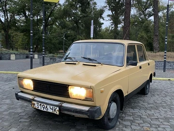 Авто ВАЗ 2105 1983 № 8017598