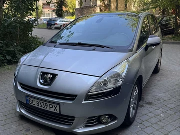 Авто Peugeot 5008 2010 № 8017600