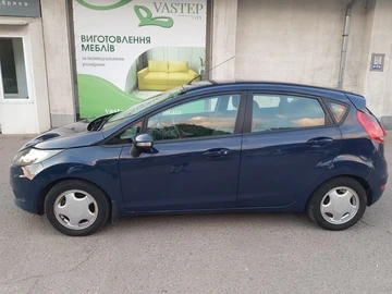 Авто Ford Fiesta 2011 № 8017776