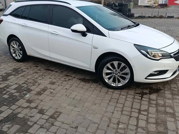 Авто Opel Astra 2016 № 8018116