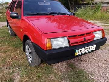 Авто ВАЗ 2109 1992 № 8018134