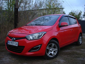 Авто Hyundai I20 2013 № 8018141