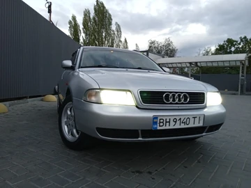 Авто Audi A4 1997 № 8018145
