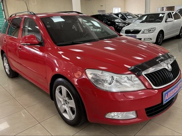 Авто Skoda Octavia 2009 № 8018249