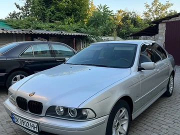 Авто BMW 5 Серия 2003 № 8018305