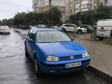 Авто Volkswagen Golf 2002 № 8018484