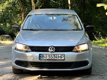 Авто Volkswagen Jetta 2013 № 8018558