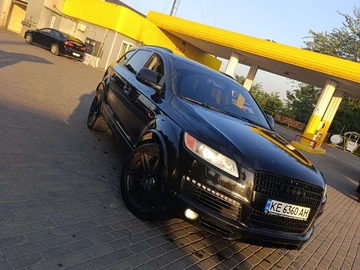 Авто Audi Q7 2008 № 8018678