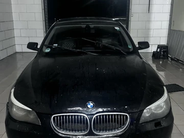 Авто BMW 5 Серия 2004 № 8018815
