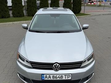 Авто Volkswagen Jetta 2011 № 8019029