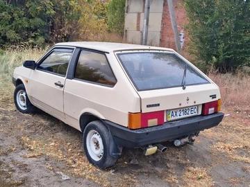 Авто ВАЗ 2108 1988 № 8019063