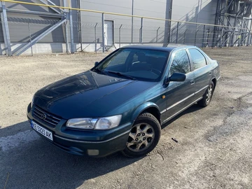 Авто Toyota Camry 1999 № 8019191