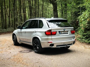 Авто BMW X5 2010 № 8019360