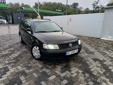 Авто Volkswagen Passat Hatchback 2000 № 8019376