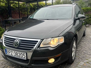 Авто Volkswagen Passat Variant 2007 № 8019380
