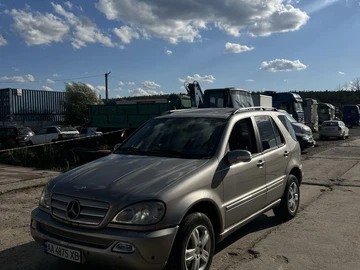Авто Mercedes Ml Серия 2004 № 8019535