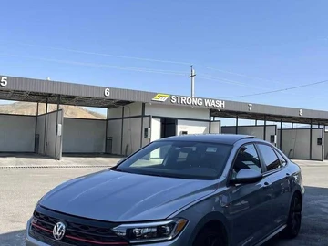 Авто Volkswagen Jetta 2019 № 8019657