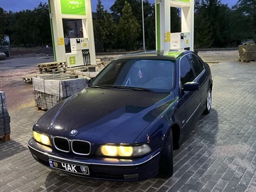 Авто BMW 5 Серия 1998 № 8019636