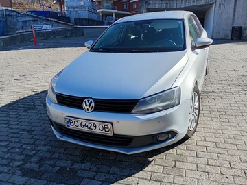Авто Volkswagen Jetta 2011 № 8019842
