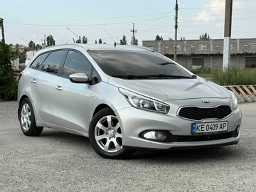 Авто KIA Cee X27 D 2012 № 8019877
