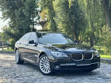 Авто BMW 7 Серия 2011 № 8019901