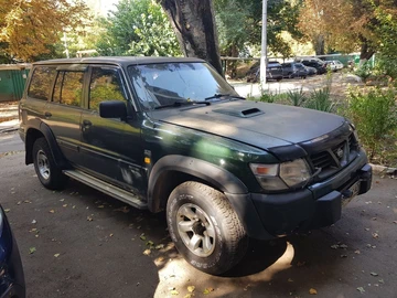 Авто Nissan Patrol 1998 № 8019957