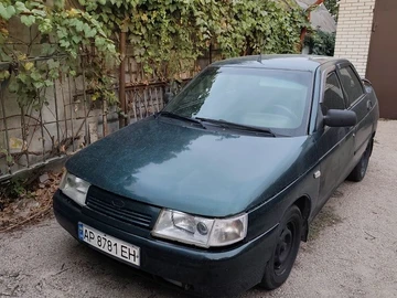 Авто ВАЗ 2110 2003 № 8019971
