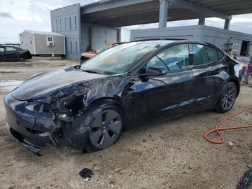 Авто Tesla Model 3 2022 № 8019987