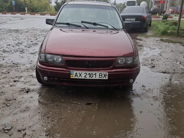 Авто Opel Astra 1992 № 8020038