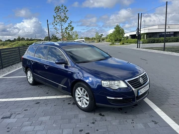 Авто Volkswagen Passat Variant 2010 № 8020062