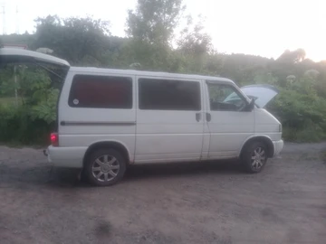 Авто Volkswagen Transporter 1999 № 8020084