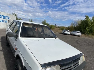 Авто ВАЗ 21099 2002 № 8020108