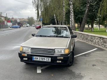Авто Mazda 323 1987 № 8020265