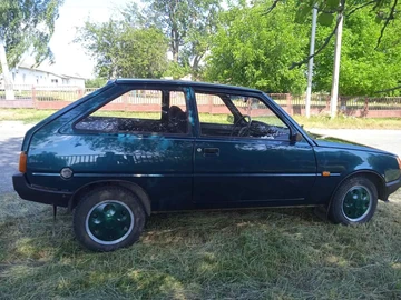 Авто ЗАЗ 1102 1998 № 8020276