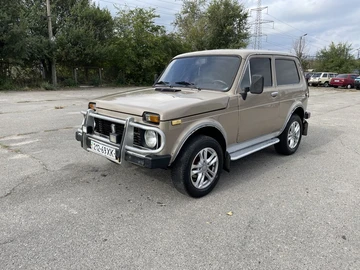 Авто ВАЗ 2121 1983 № 8020284