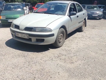 Авто Mitsubishi Carisma 2000 № 8020296