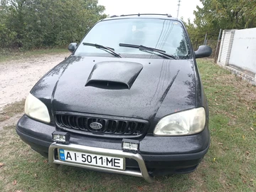 Авто KIA Carnival 2000 № 8020321