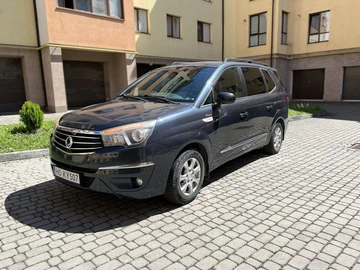 Авто SsangYong Rodius 2016 № 8020362