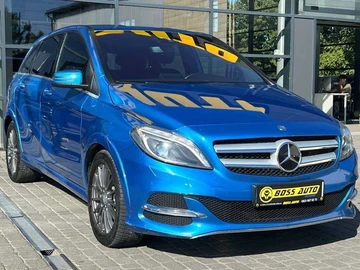 Авто Mercedes Mb 2015 № 8020503