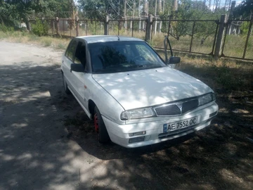 Авто Lancia Delta 1994 № 8020504
