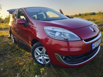 Авто Renault Grand Scenic 2012 № 8020514