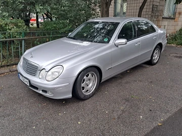 Авто Mercedes E Серия 2004 № 8020524