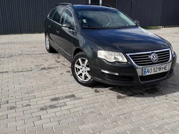 Авто Volkswagen Passat Hatchback 2006 № 8020678