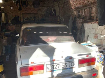 Авто ВАЗ 2107 1983 № 8020682