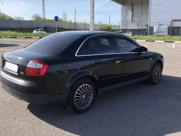 Авто Audi A4 2001 № 8020741