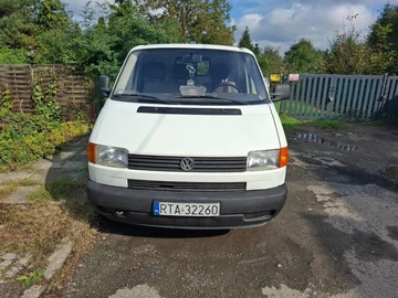 Авто Volkswagen Transporter 1996 № 8020770