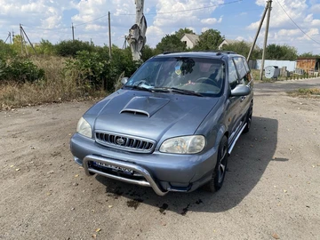 Авто KIA Carnival 2000 № 8020828