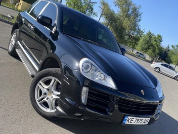 Авто Porsche Cayenne 2007 № 8020855
