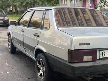 Авто ВАЗ 21099 2004 № 8021005